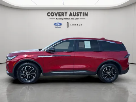 Photos of 2024 Lincoln Nautilus Premiere for sale in Austin, TX at Covert Ford Lincoln