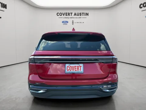 More photos of 2024 Lincoln Nautilus Premiere at Covert Ford Lincoln, TX