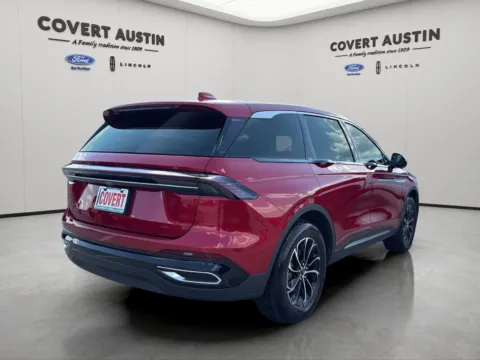 More photos of 2024 Lincoln Nautilus Premiere at Covert Ford Lincoln, TX