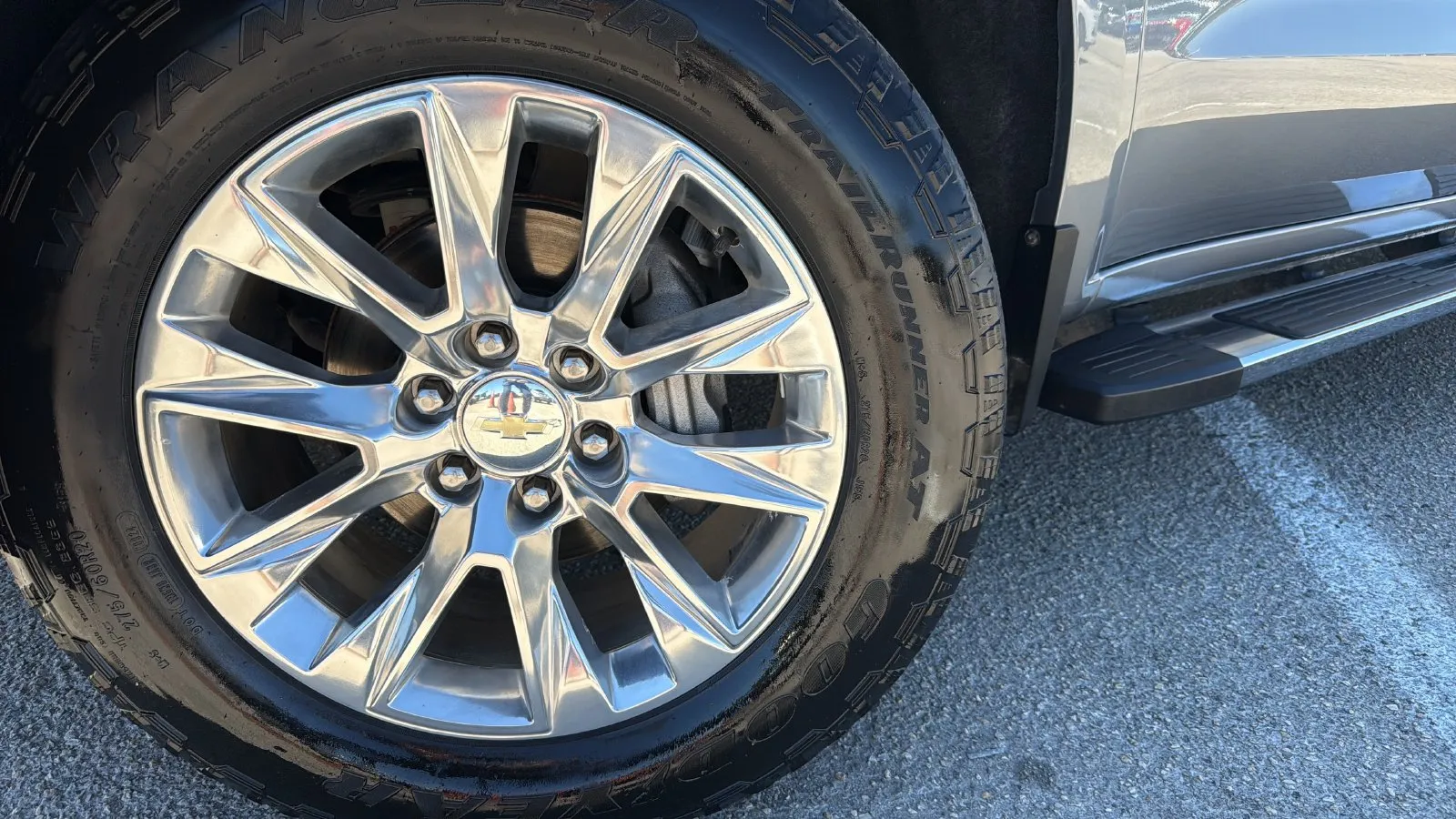 Chevrolet Silverado photo 28