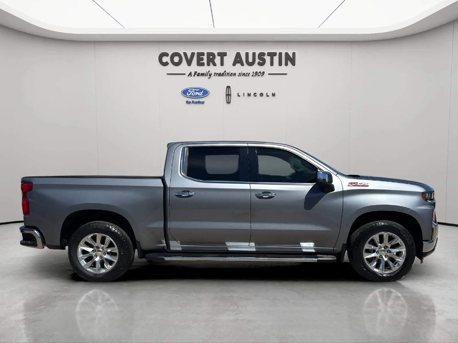 Chevrolet Silverado photo 6
