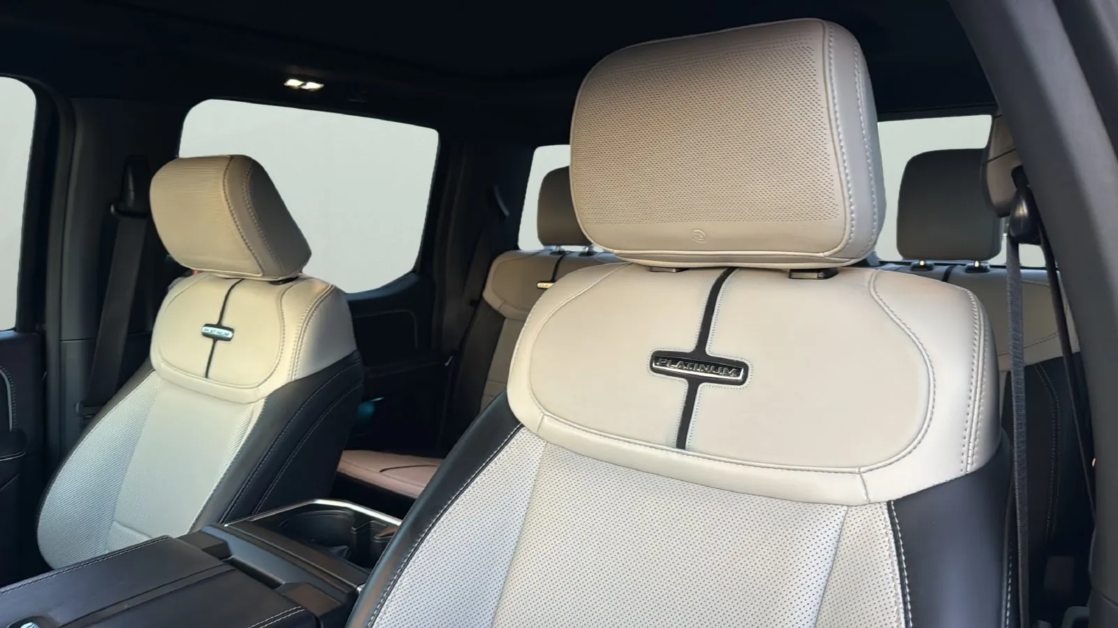 Ford F-150 photo 9
