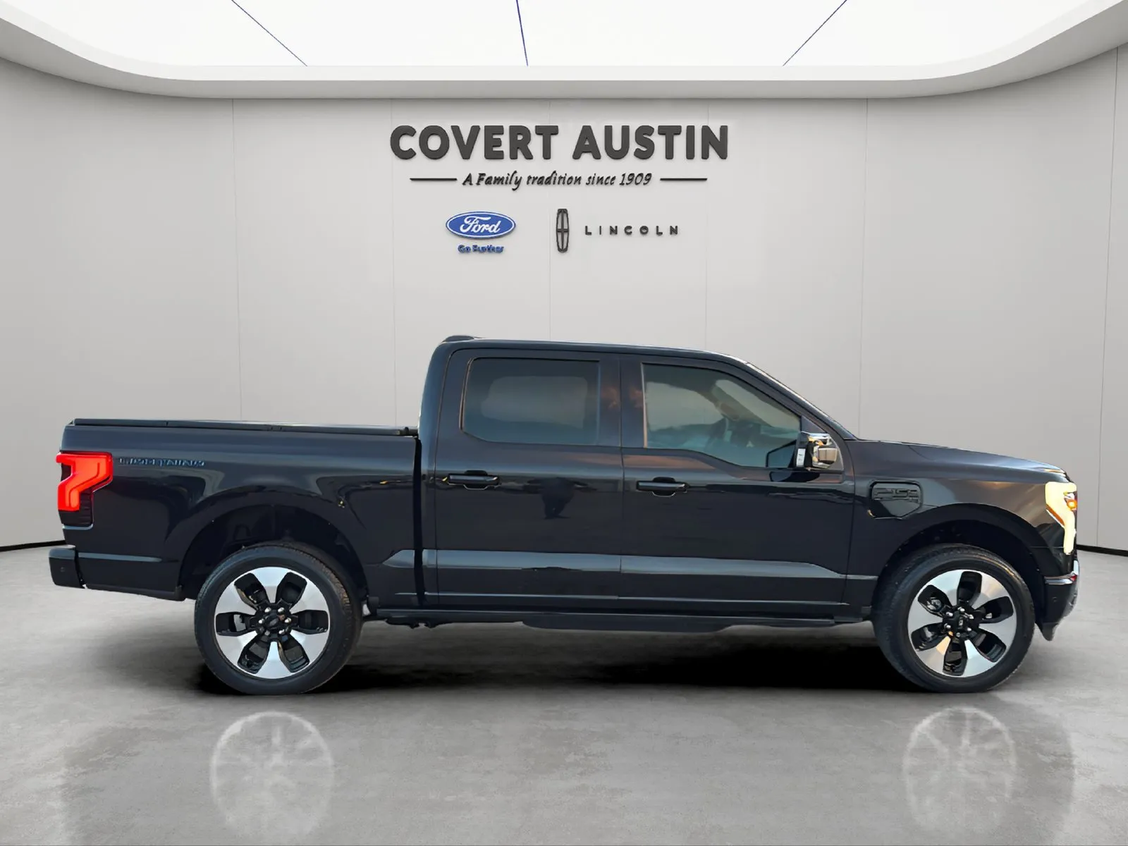 Ford F-150 photo 6