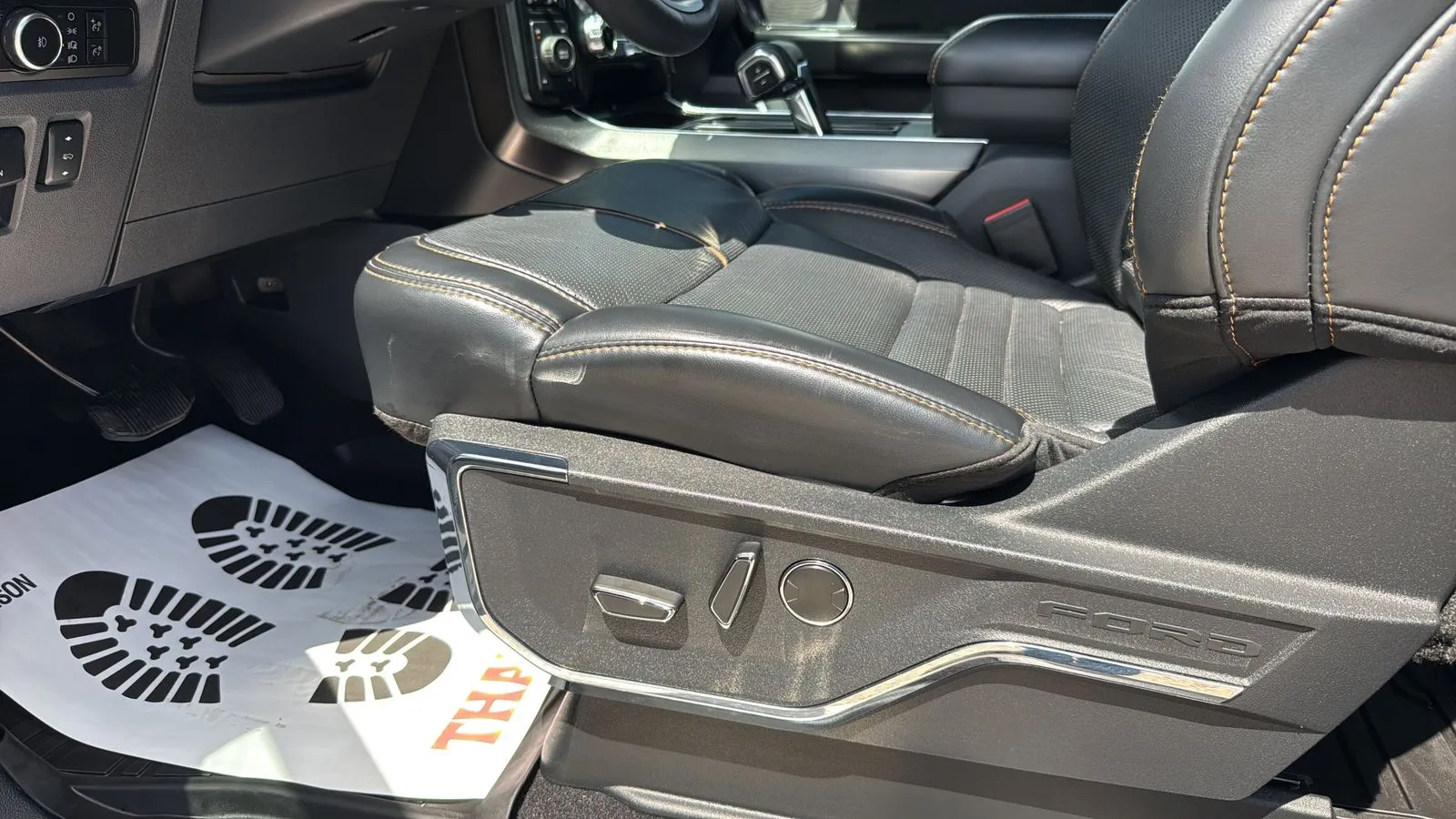 Ford F-150 photo 10