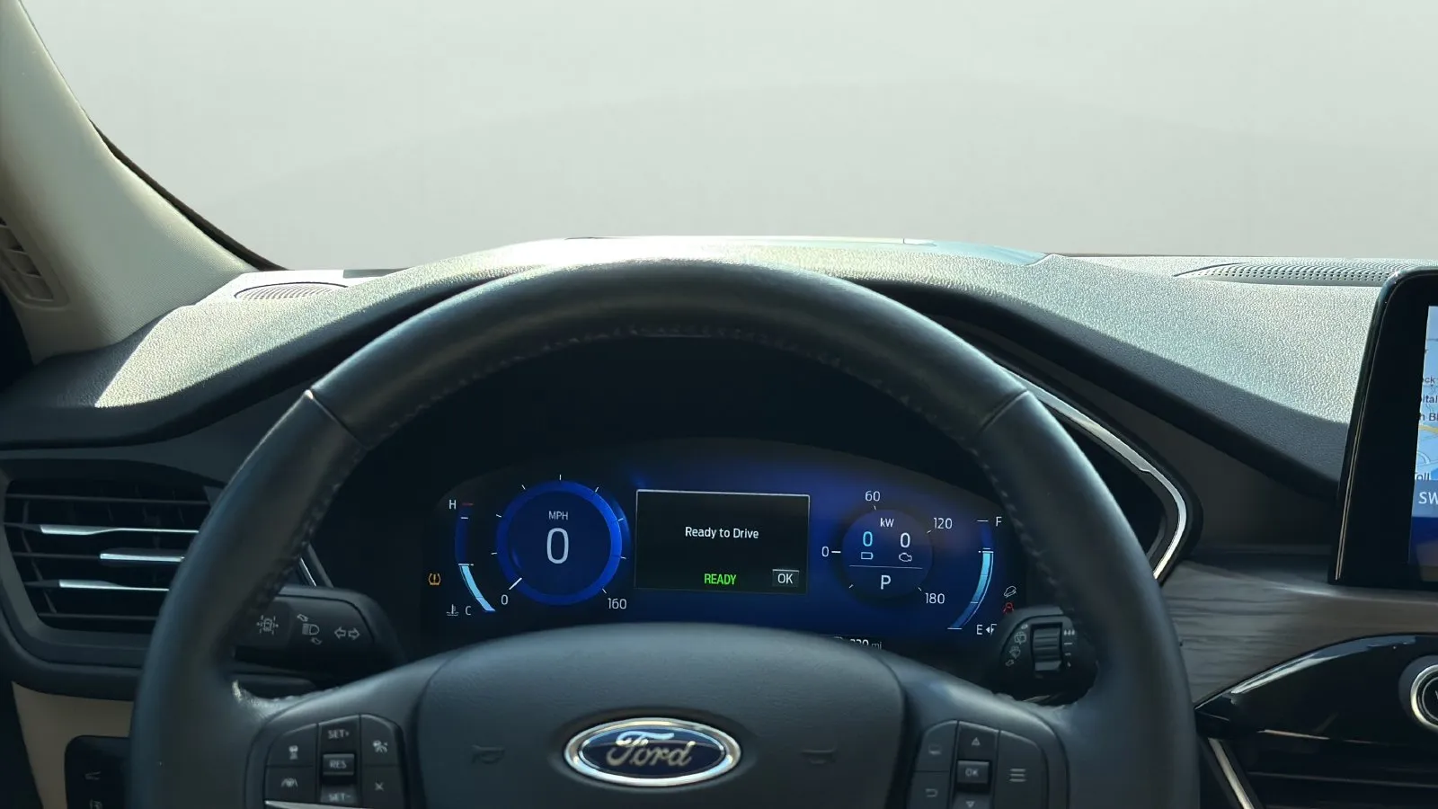 Ford Escape photo 11