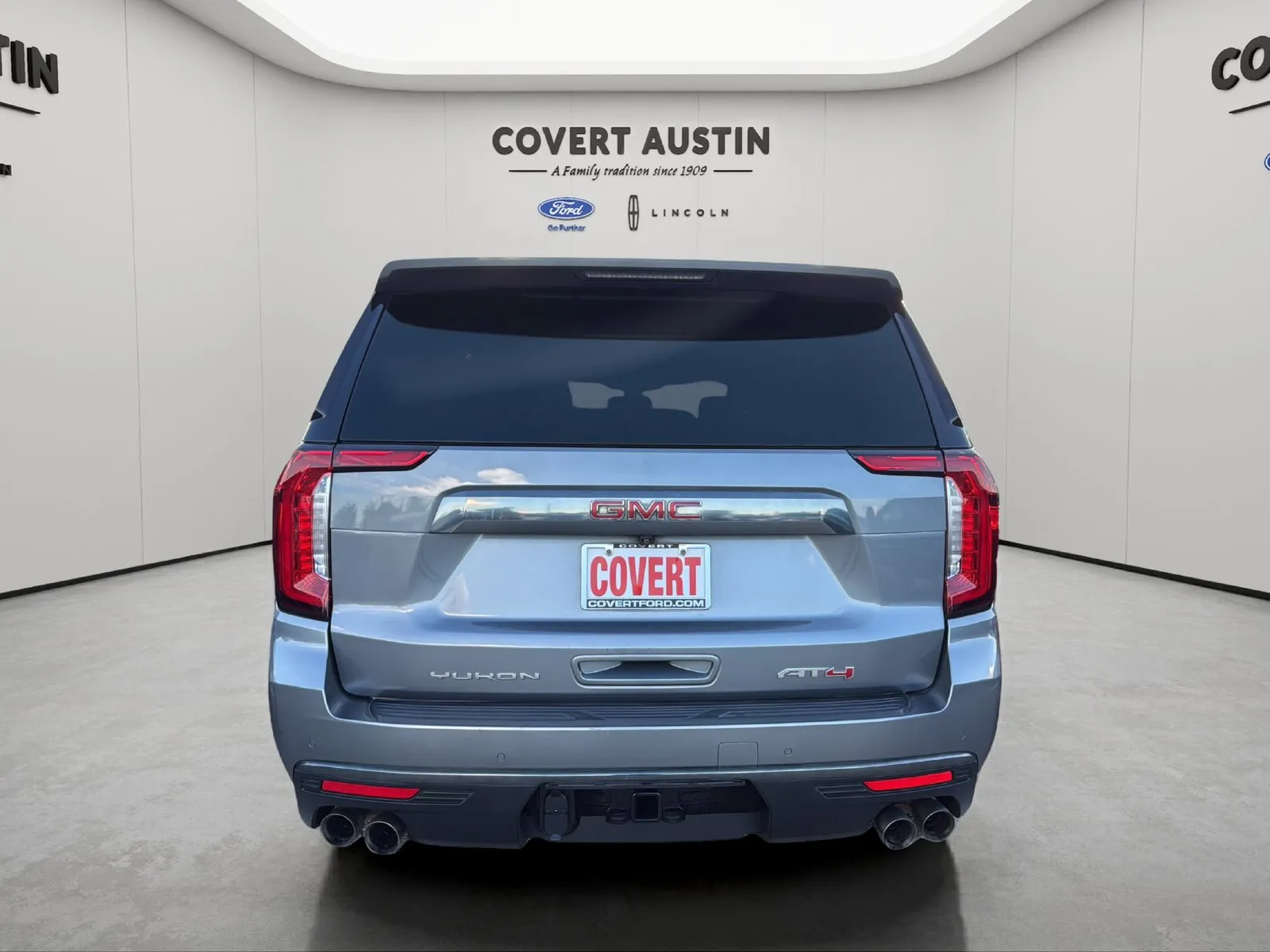 GMC Yukon photo 4
