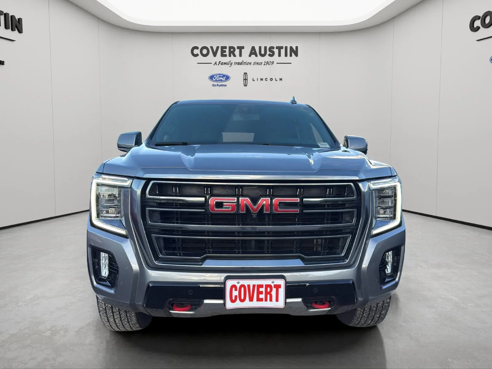 GMC Yukon photo 8