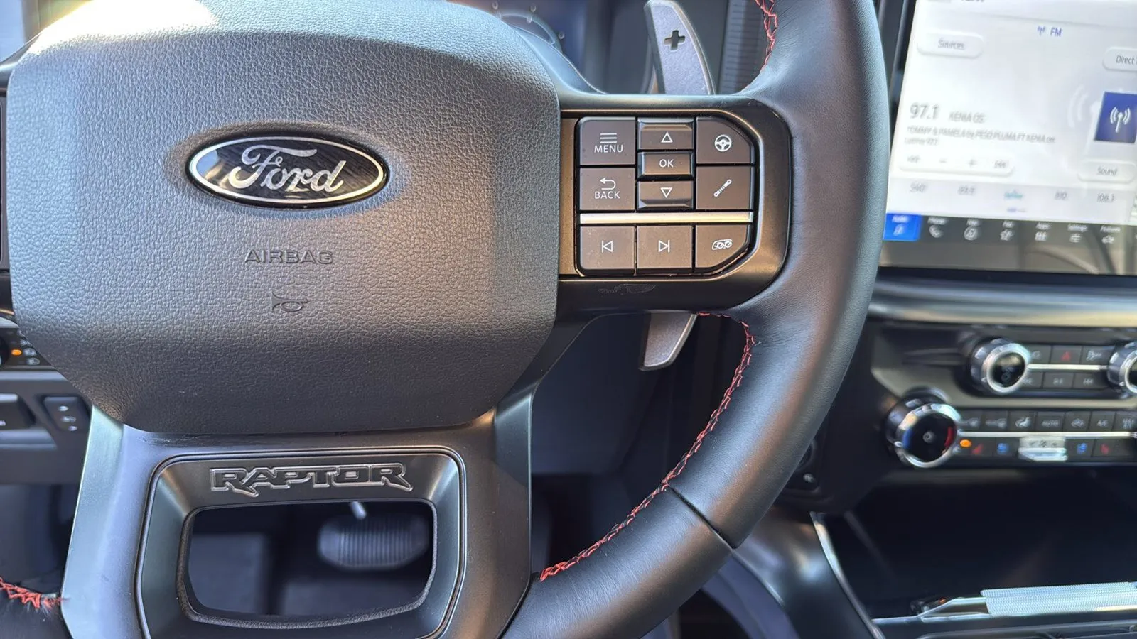 Ford F-150 photo 29