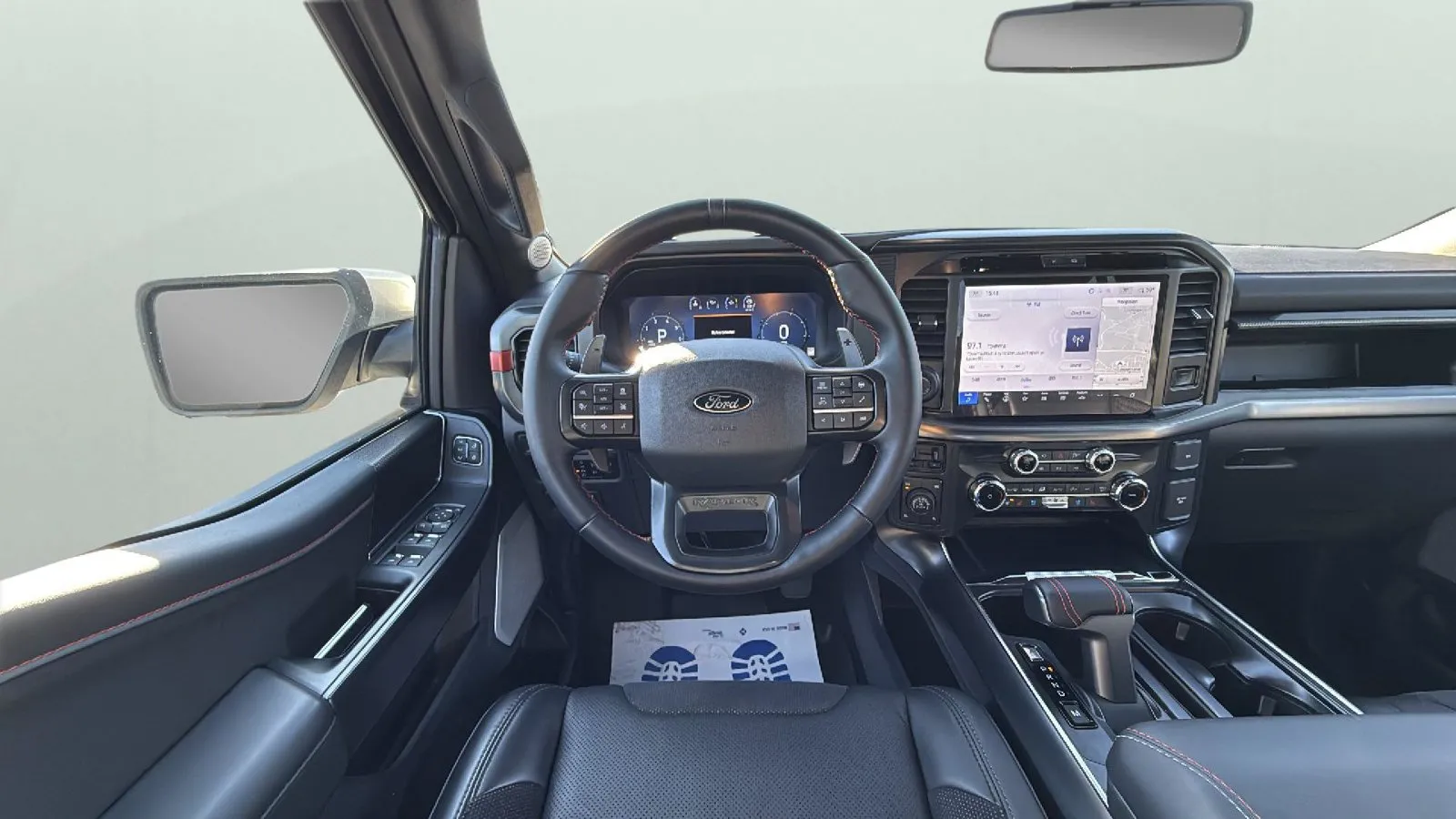 Ford F-150 photo 31