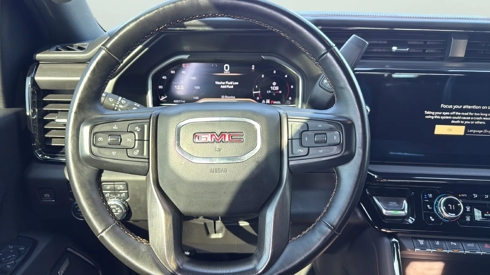 GMC Sierra photo 14