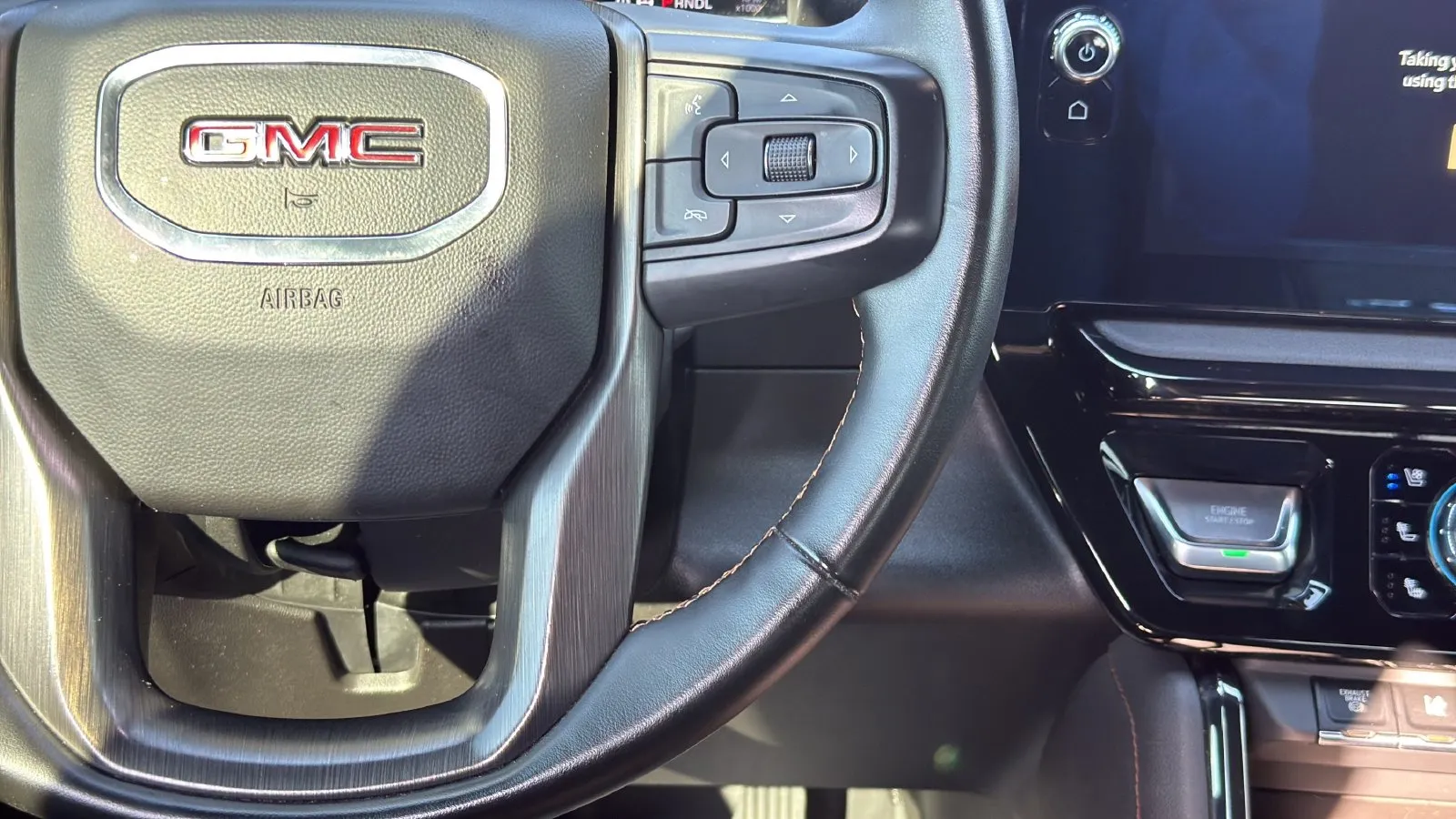 GMC Sierra photo 15