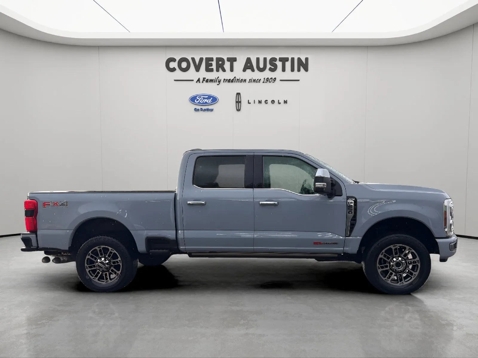 Ford F-250SD photo 6