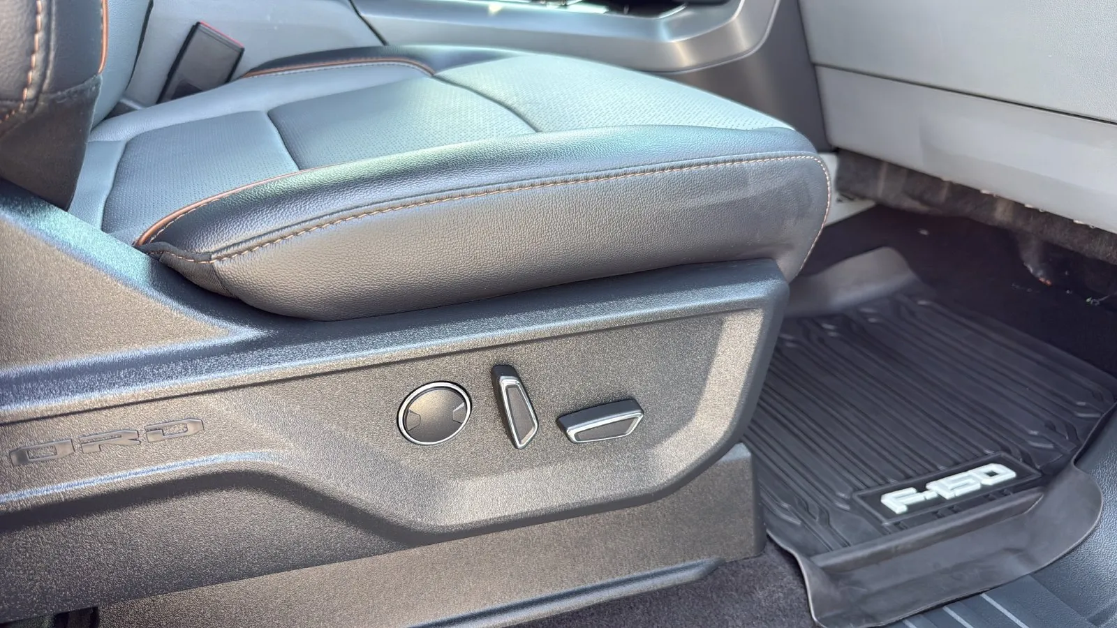 Ford F-150 photo 24