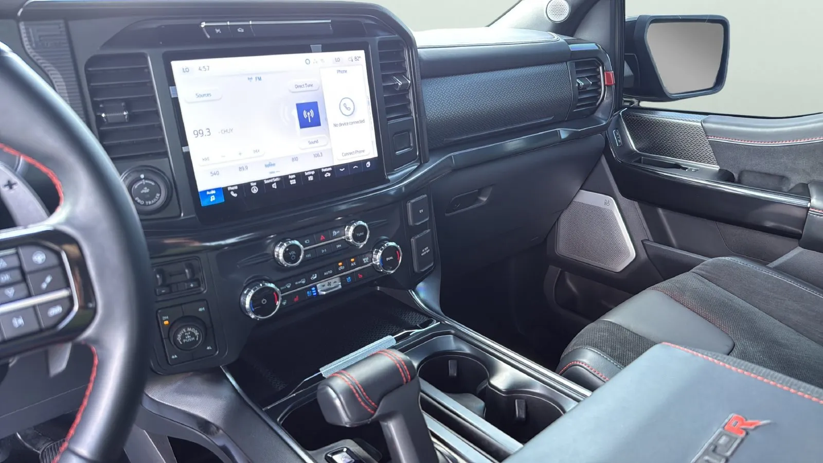 Ford F-150 photo 19