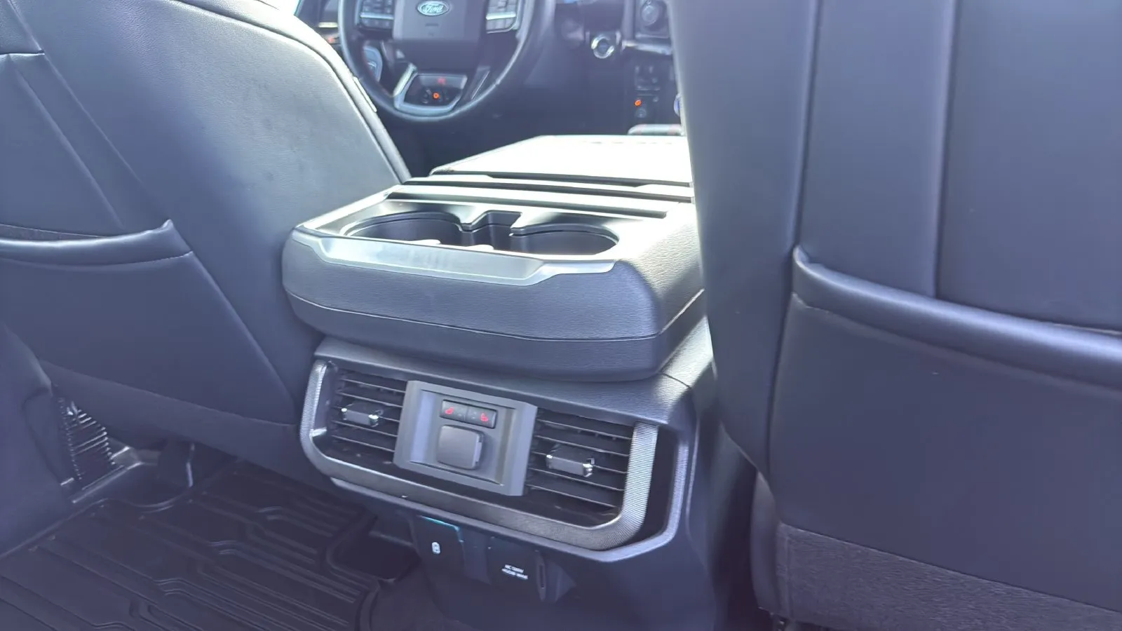 Ford F-150 photo 27