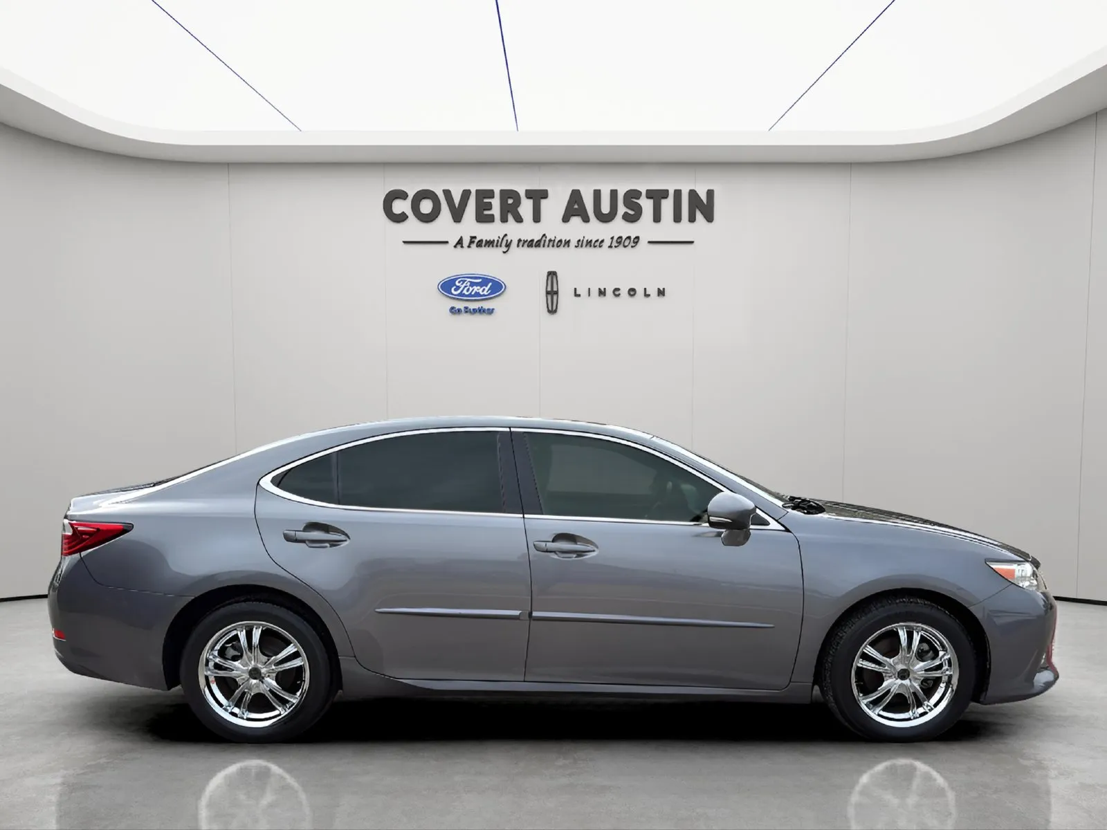 Lexus ES photo 6