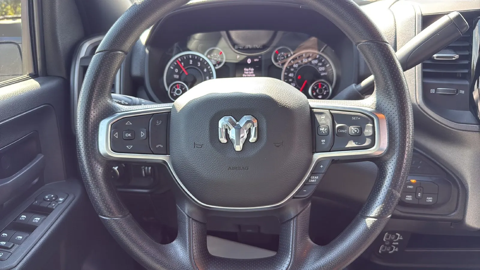 Ram 2500 photo 14