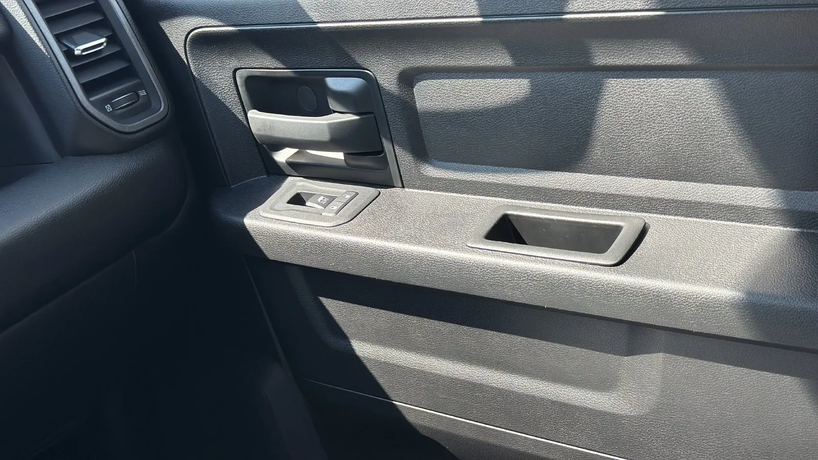 Ram 2500 photo 23