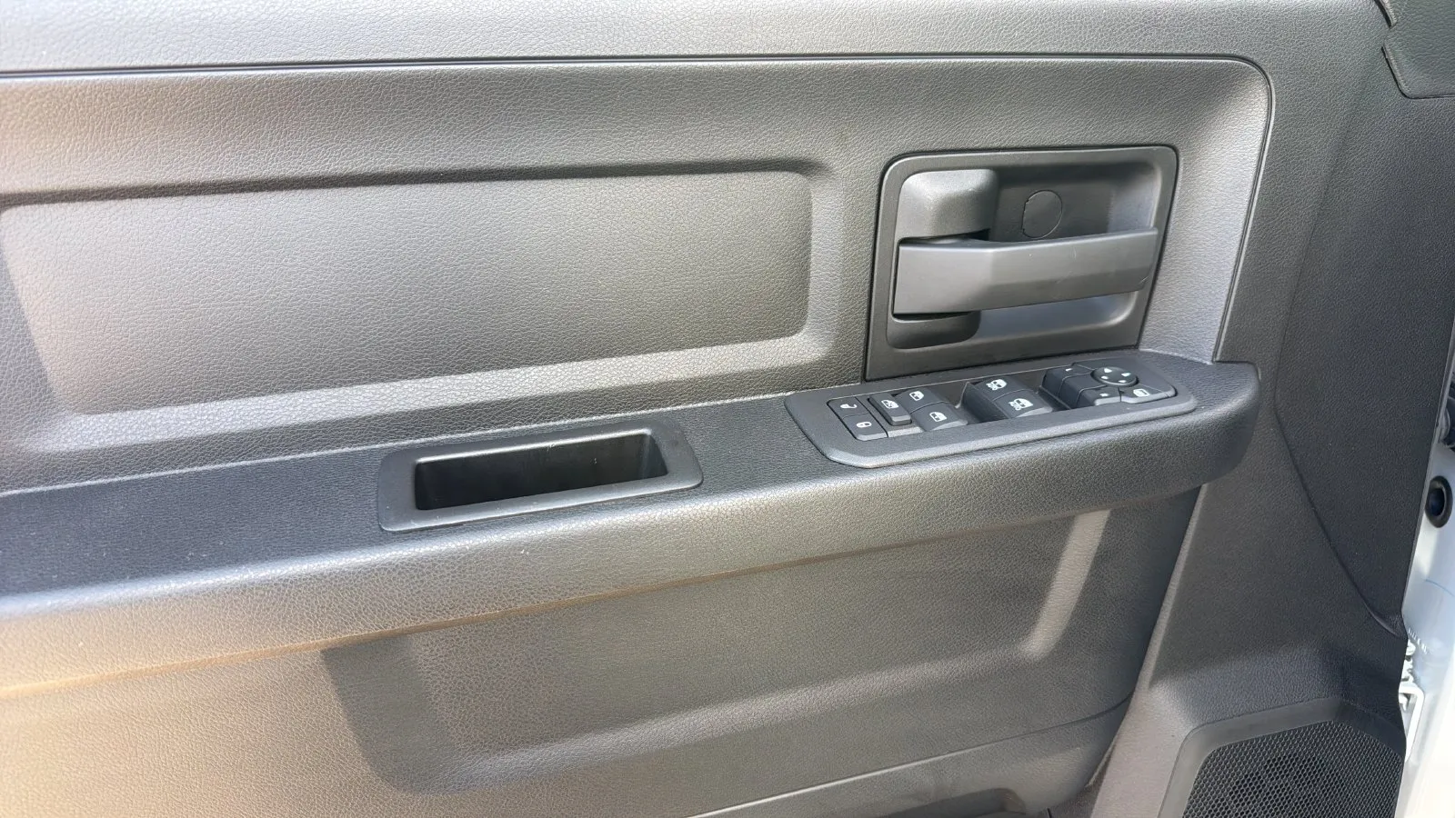 Ram 2500 photo 11