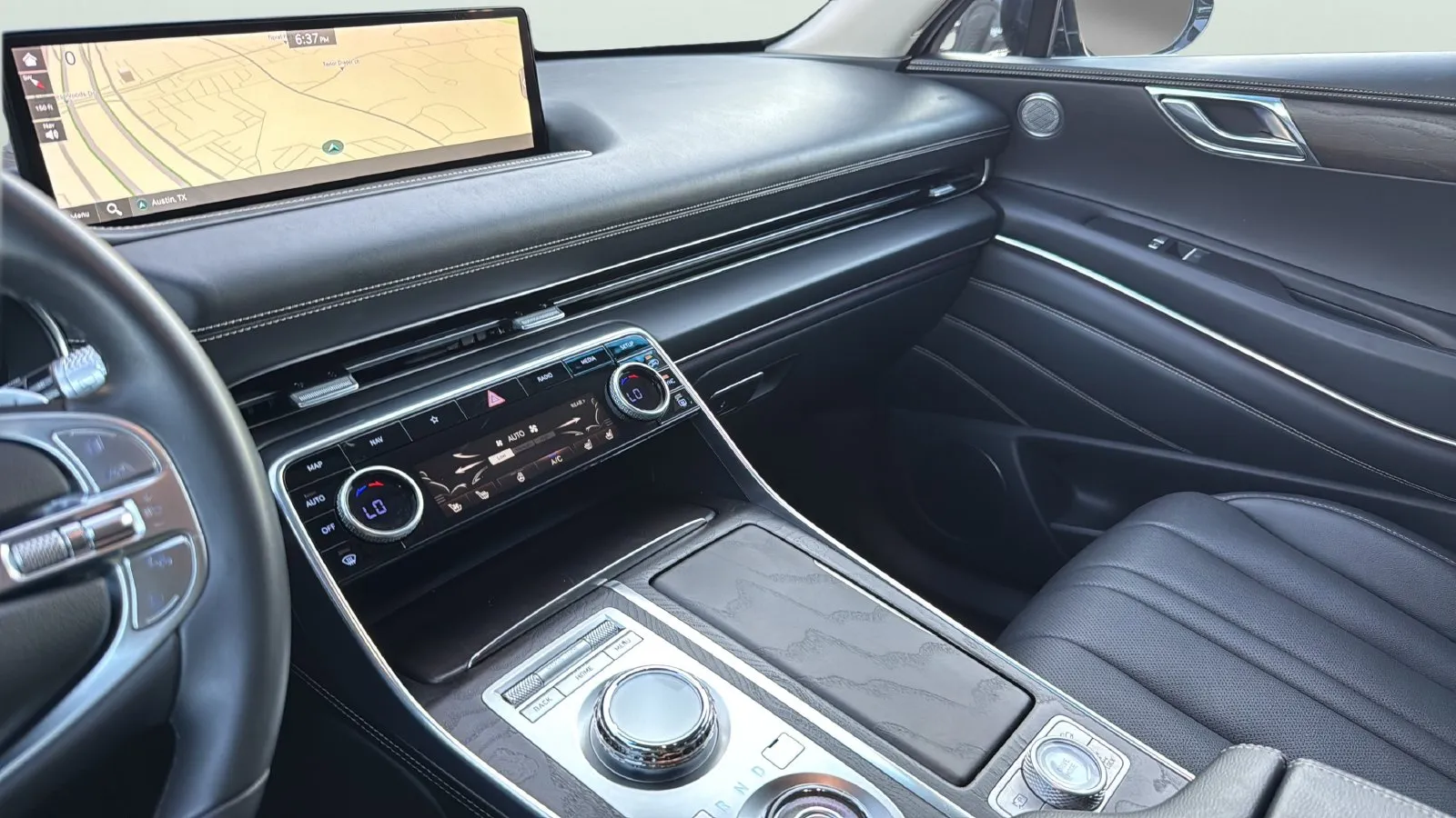 Genesis GV80 photo 19
