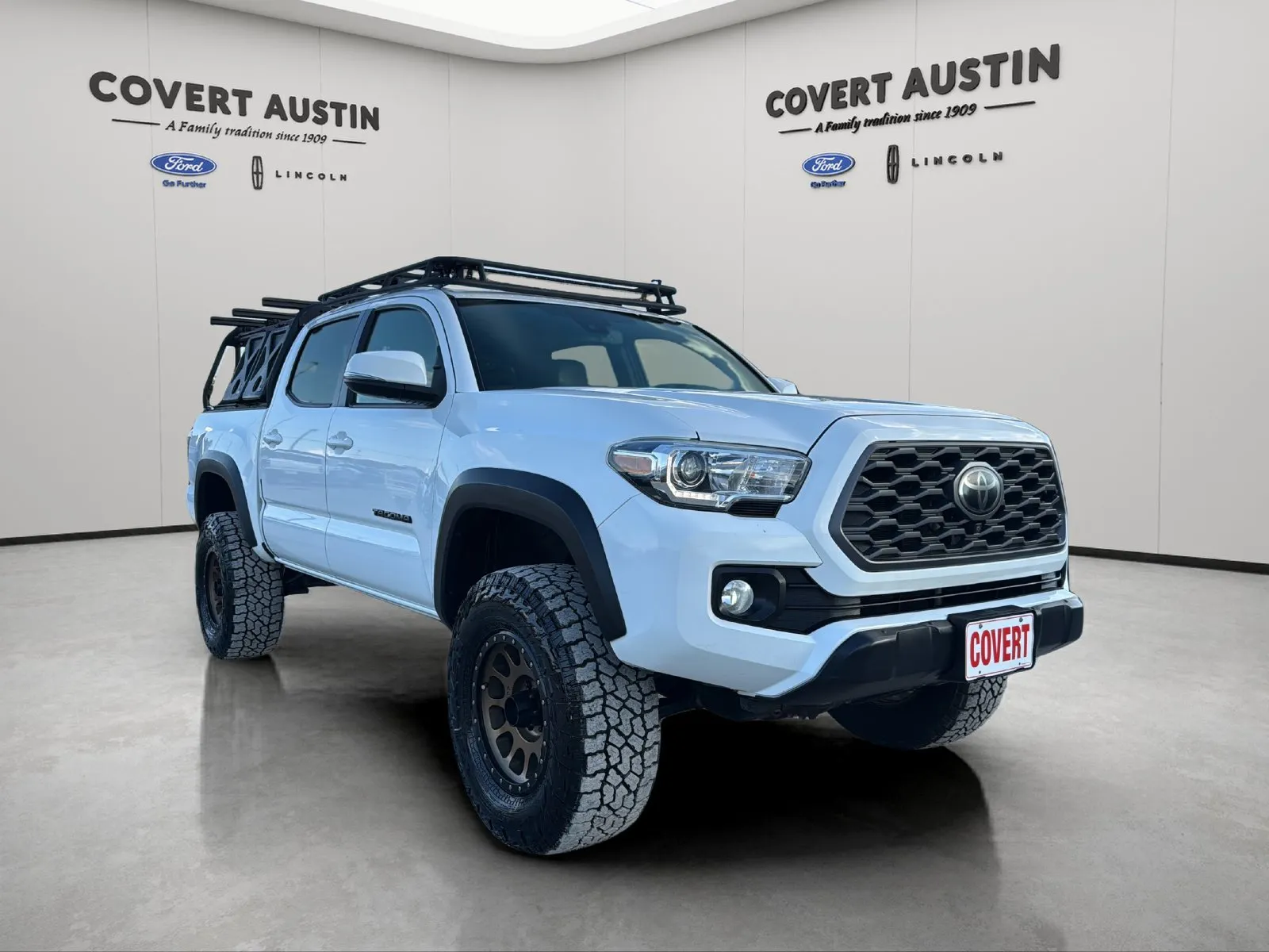 Toyota Tacoma photo 7