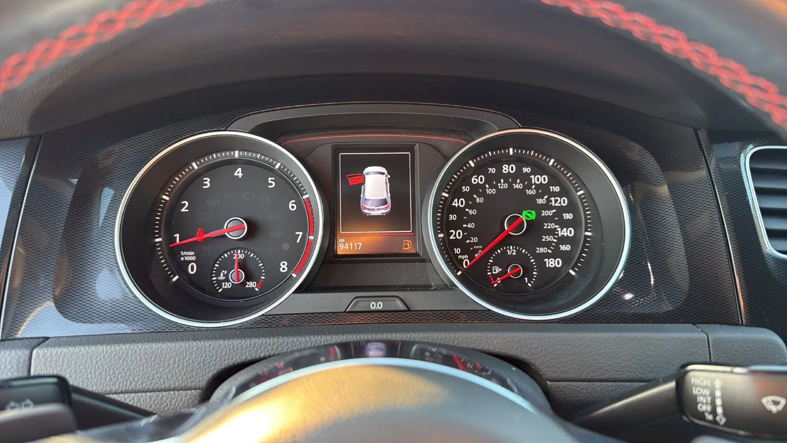Volkswagen Golf GTI photo 13