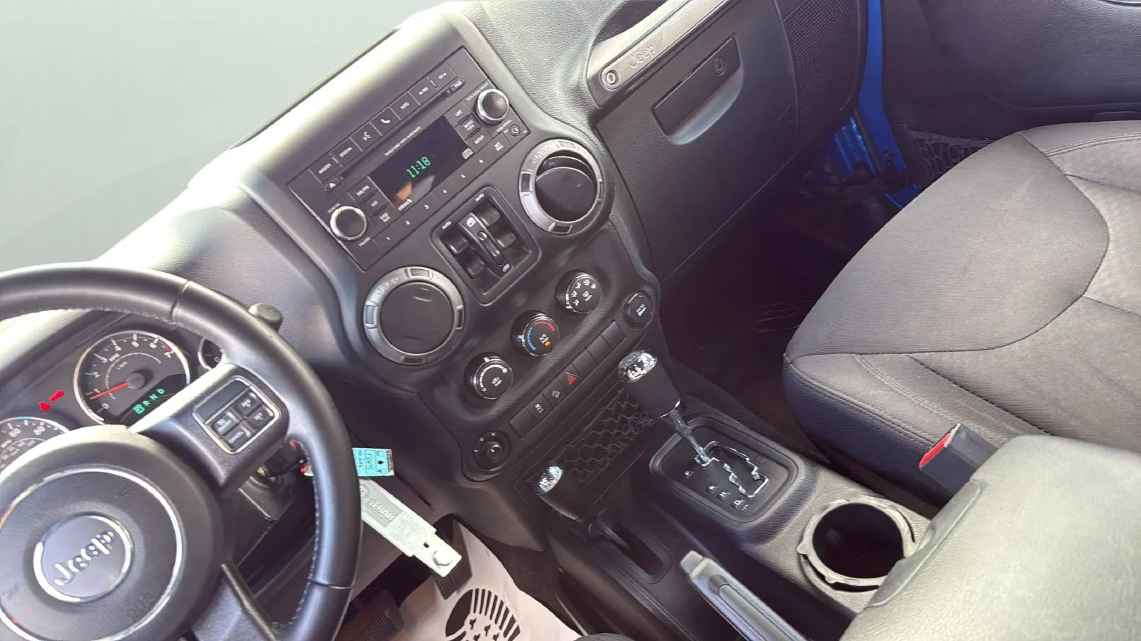 Jeep Wrangler photo 20