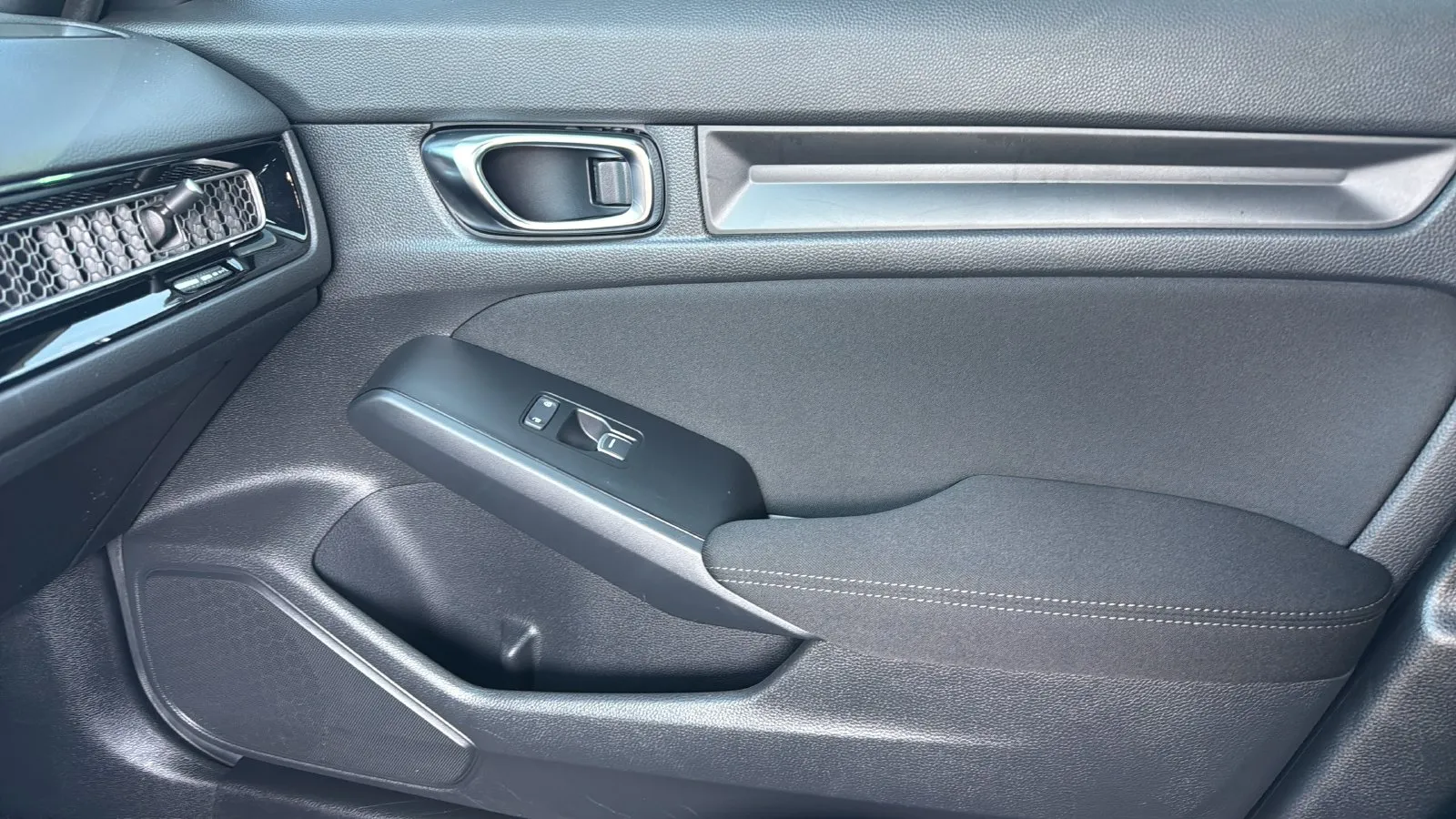 Honda Civic photo 18