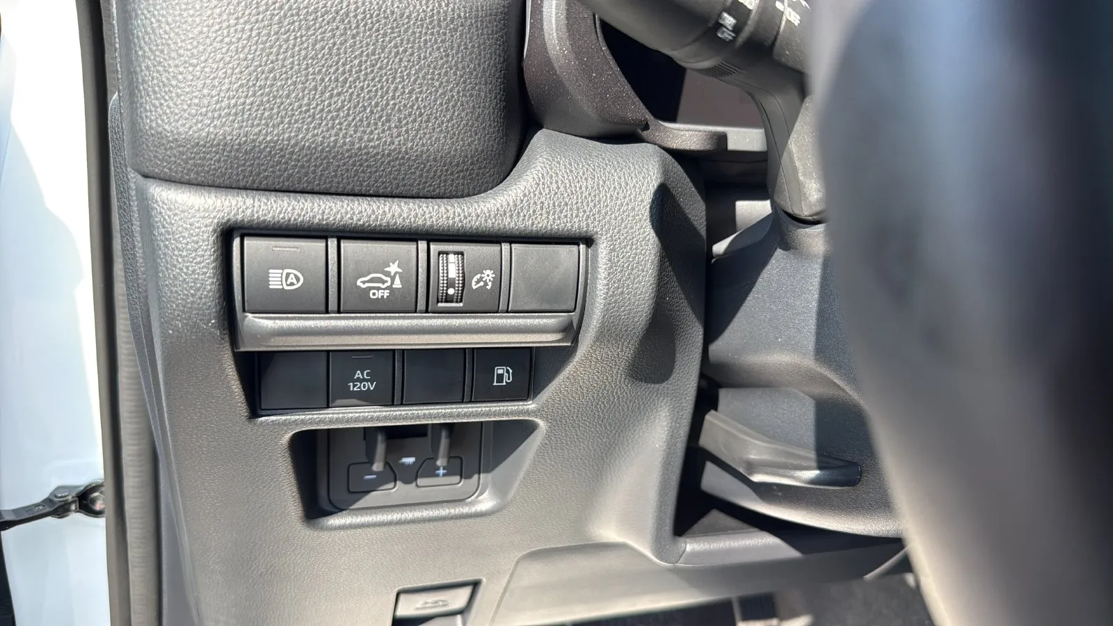 Toyota Land Cruiser photo 17