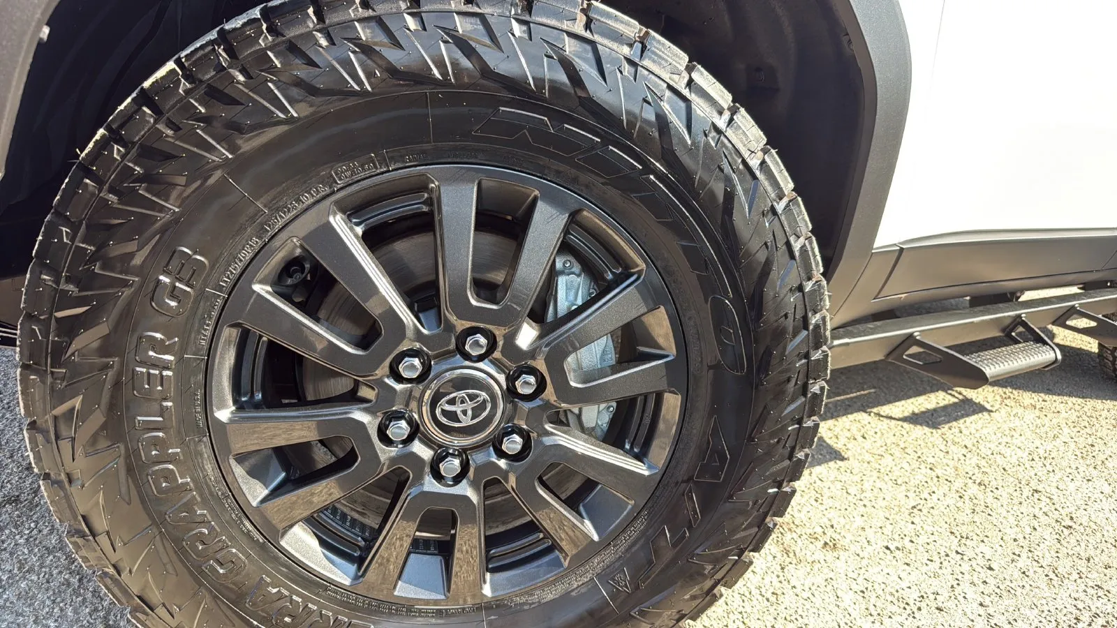 Toyota Land Cruiser photo 27