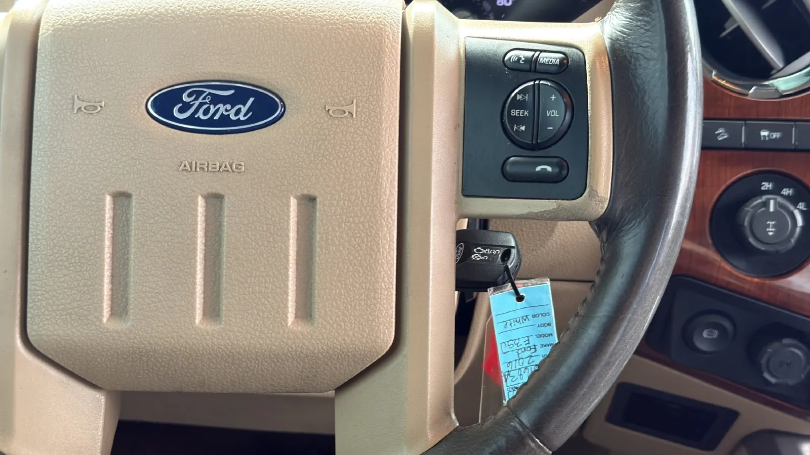 Ford F350SD photo 15