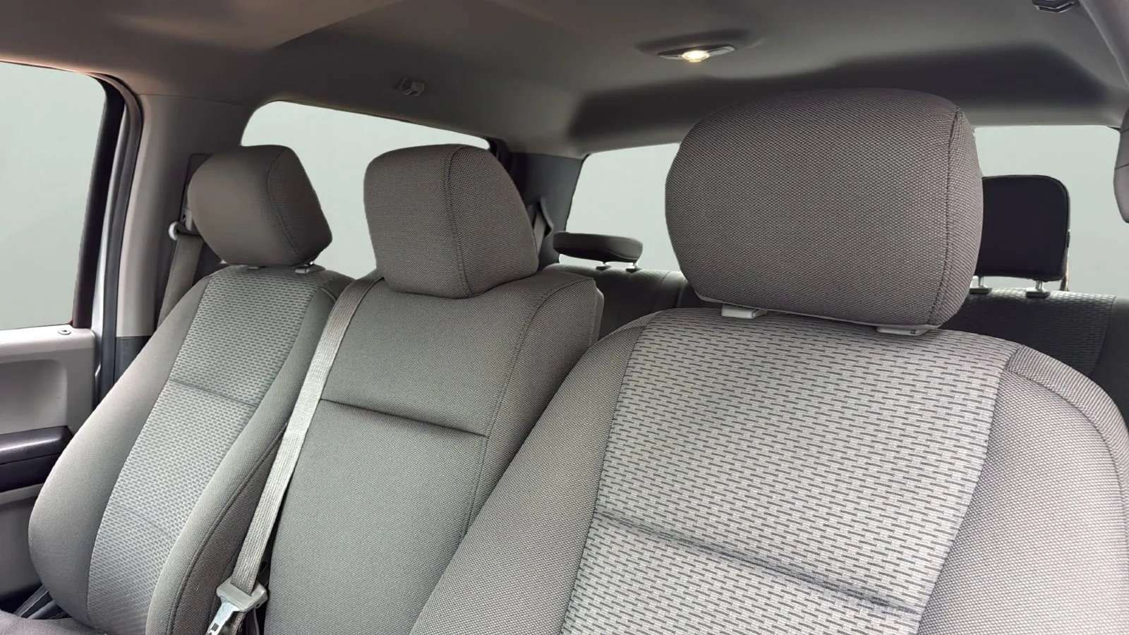 Ford F-150 photo 8