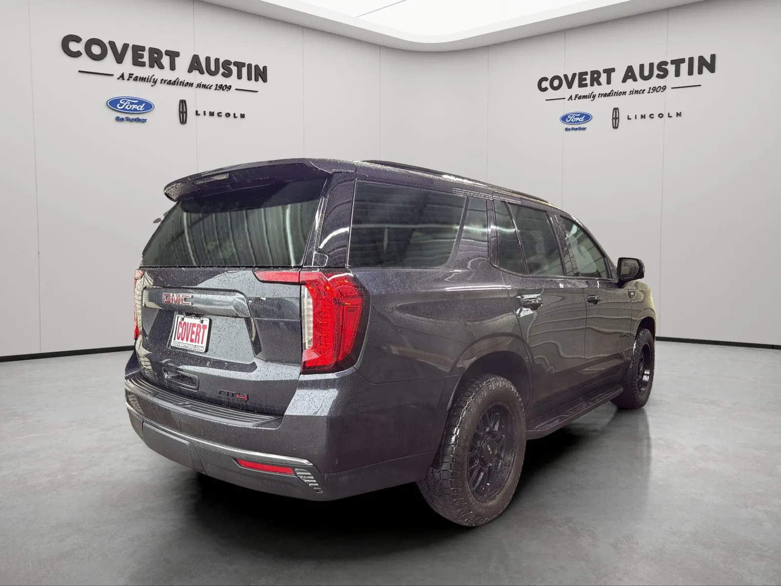 GMC Yukon photo 5