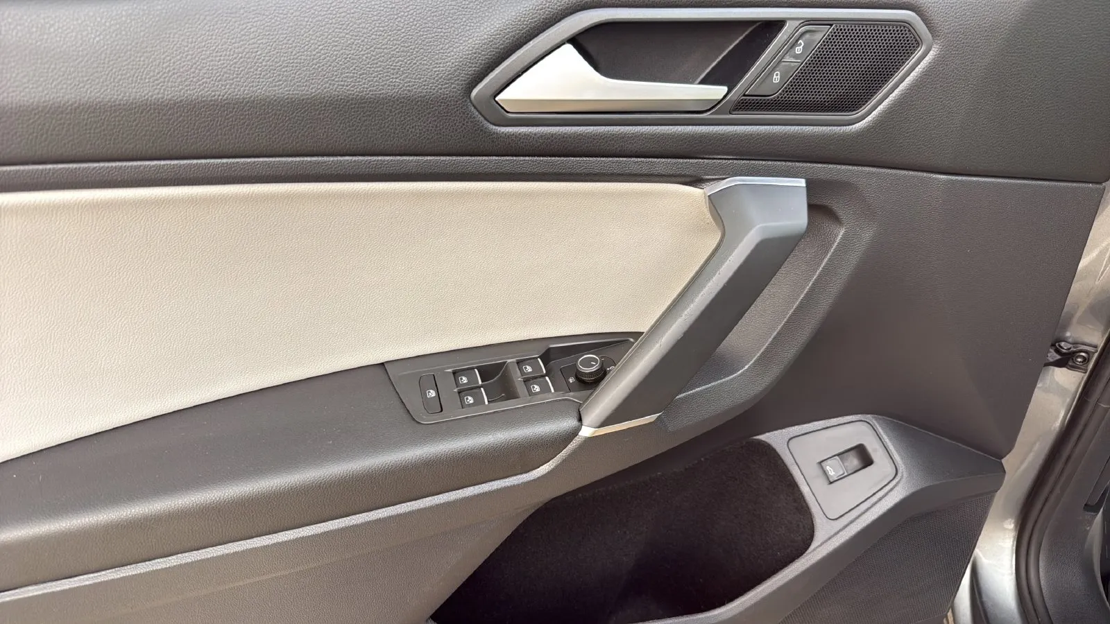 Volkswagen Tiguan photo 11