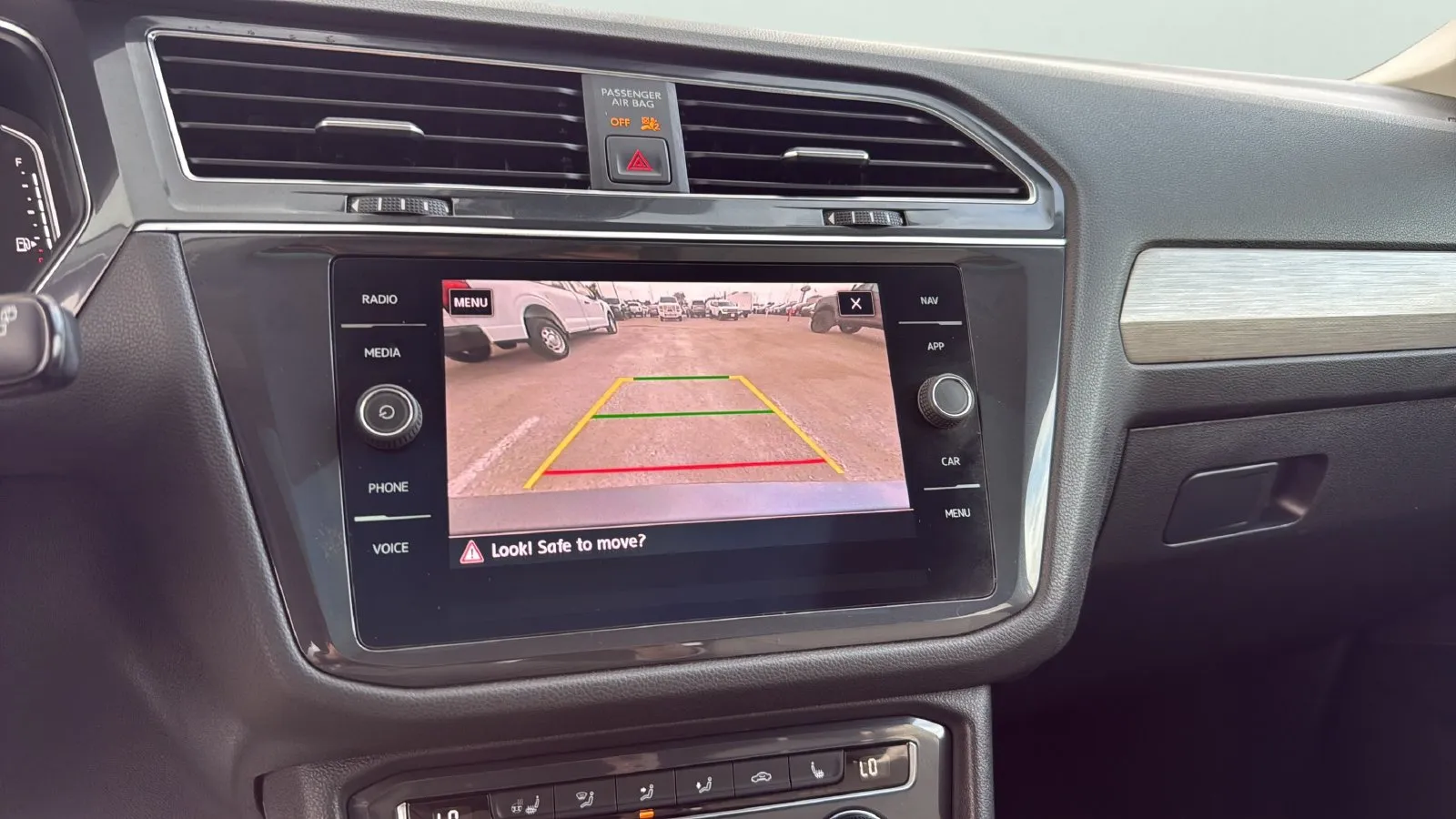 Volkswagen Tiguan photo 18