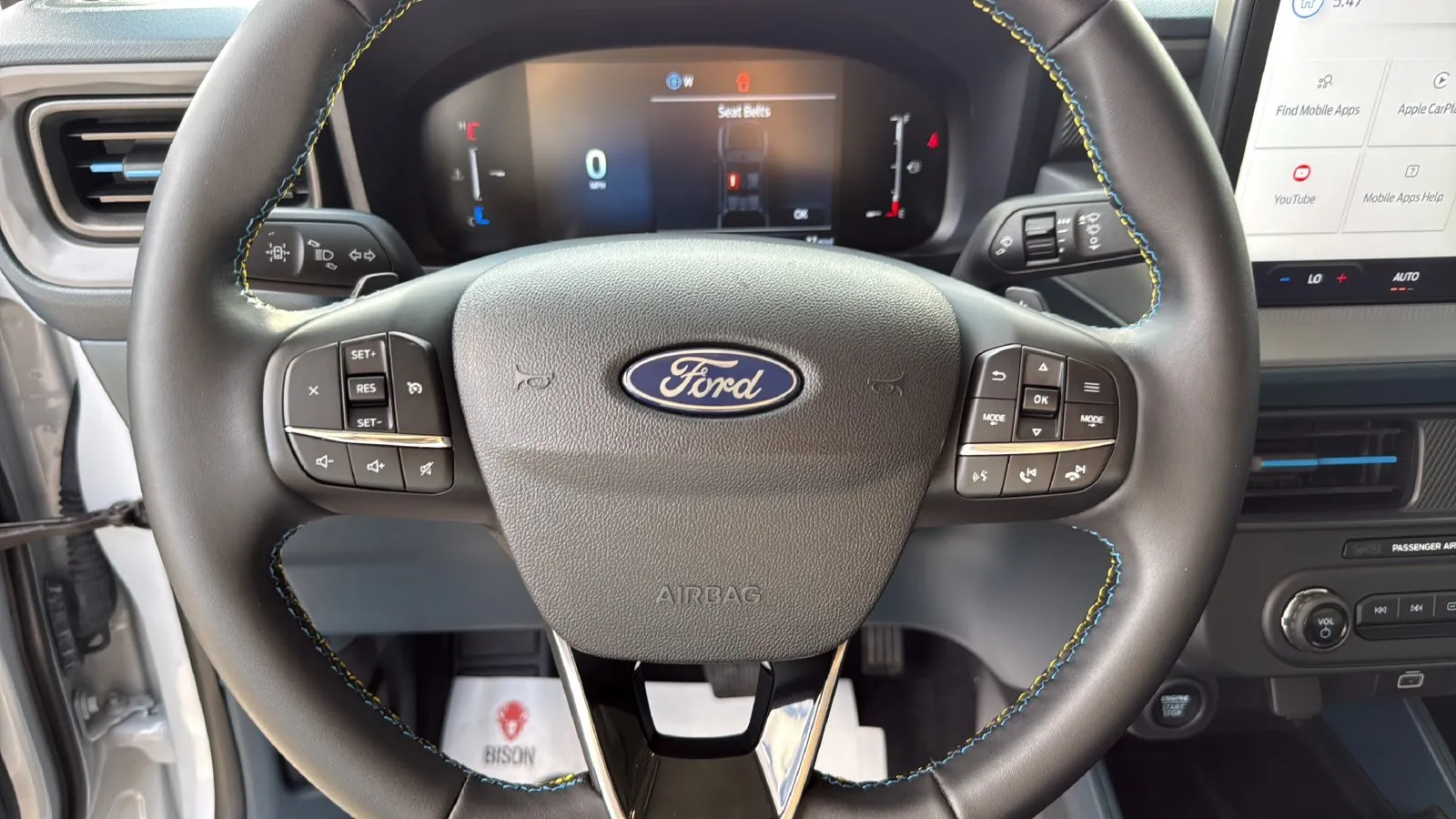 Ford Maverick photo 14