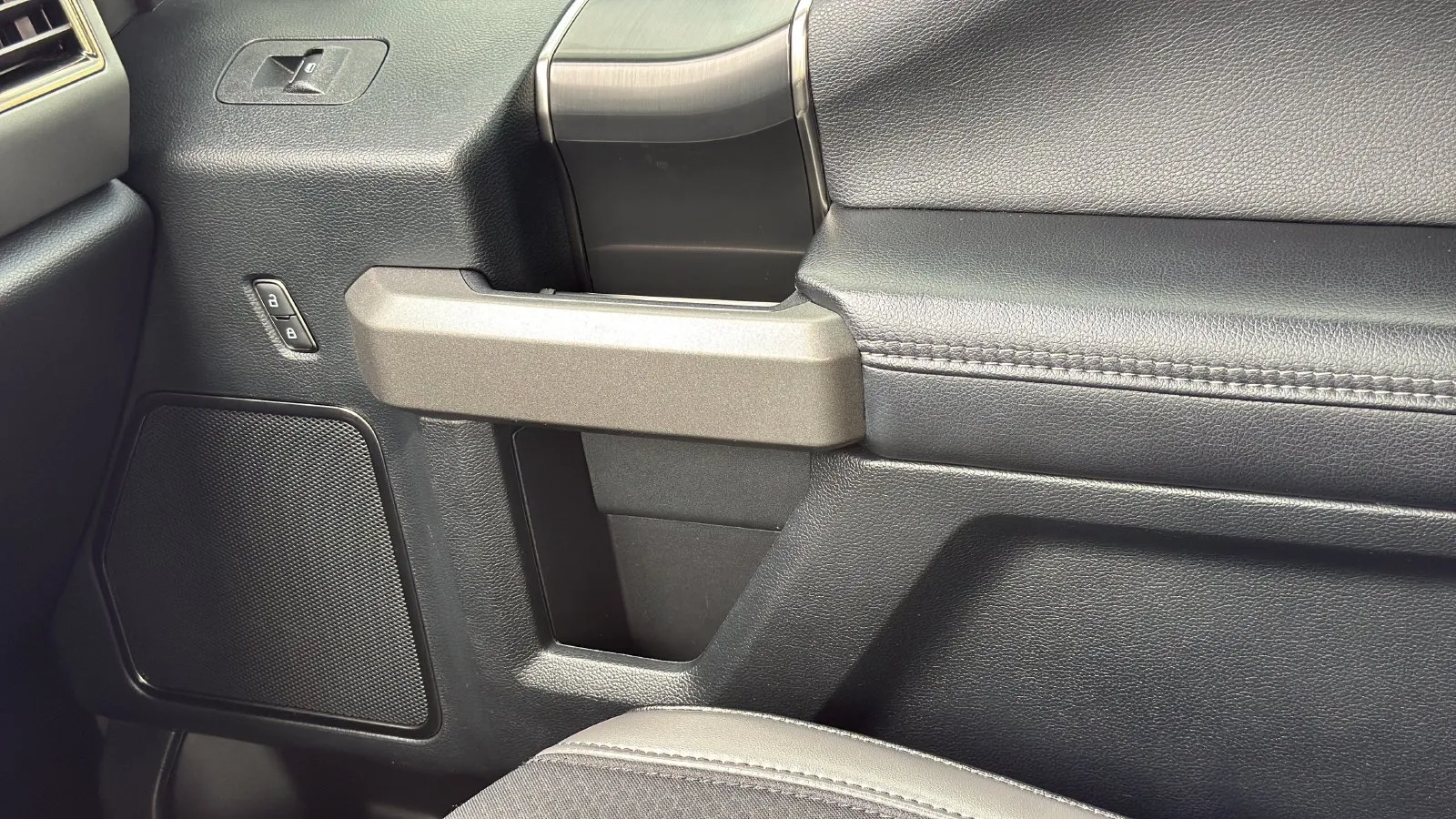 Ford F-150 photo 21
