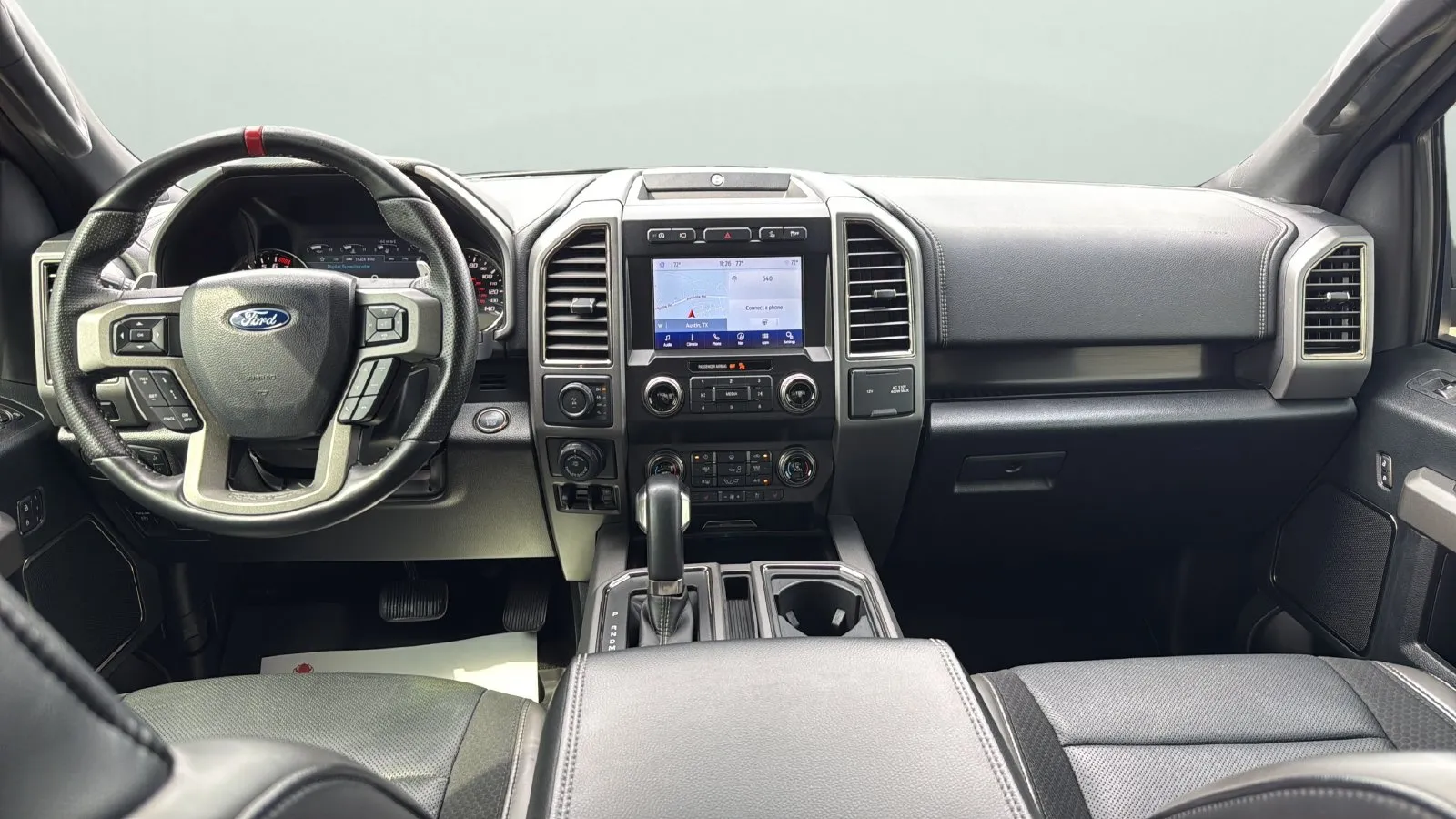 Ford F-150 photo 19