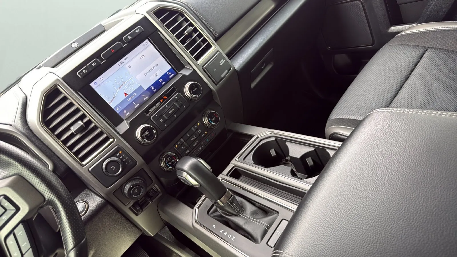Ford F-150 photo 18