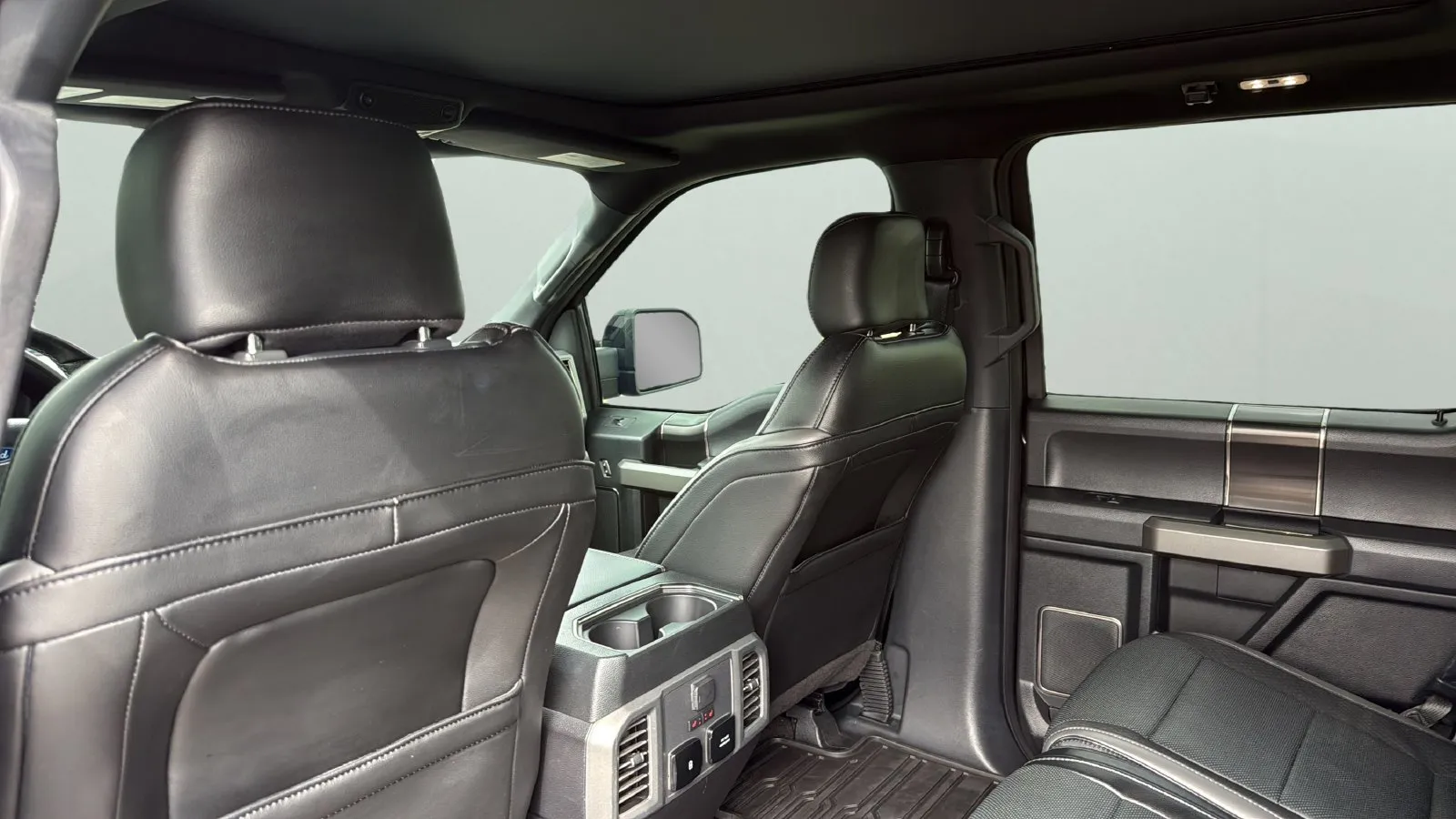 Ford F-150 photo 26