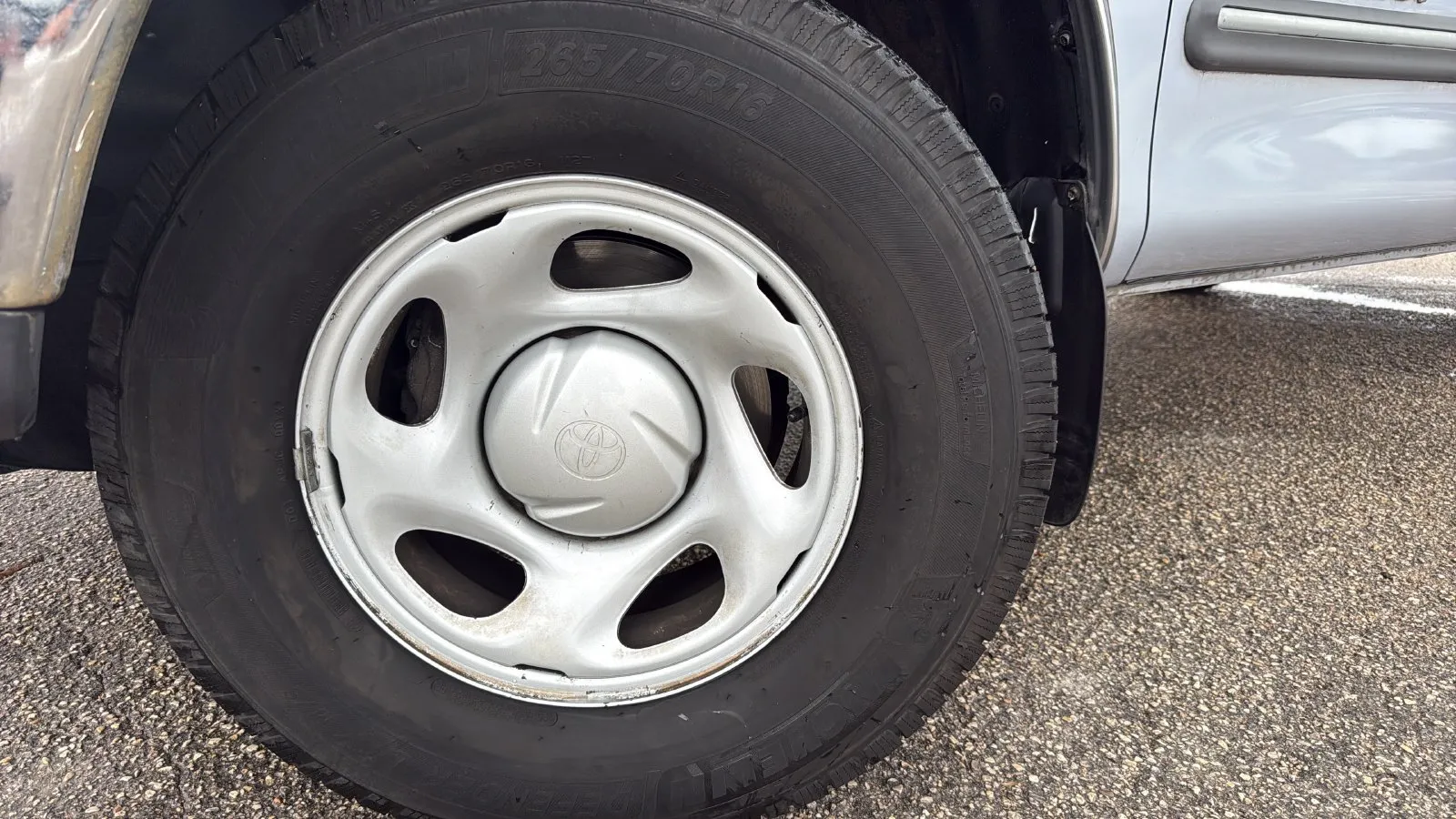 Toyota Tundra photo 28