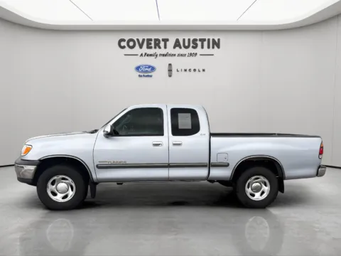 Photos of 2000 Toyota Tundra SR5 for sale in Austin, TX at Covert Ford Lincoln