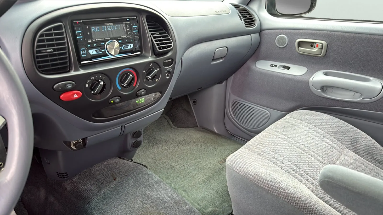Toyota Tundra photo 19