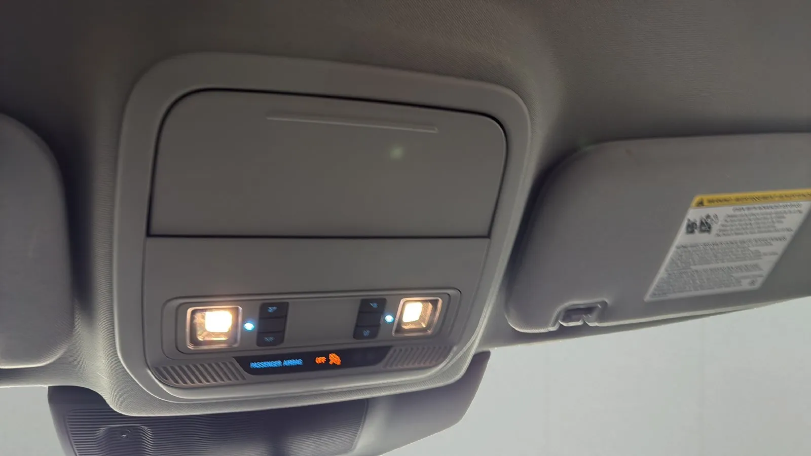 Ford Explorer photo 17