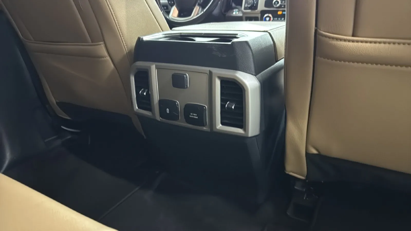 Ford F-250SD photo 27