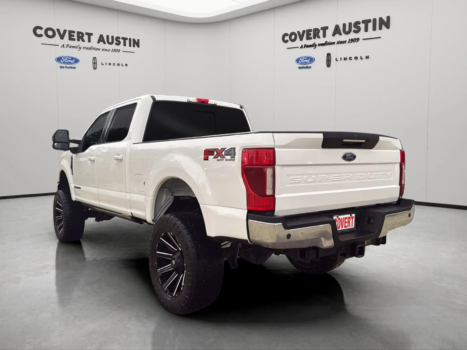 Ford F-250SD photo 3