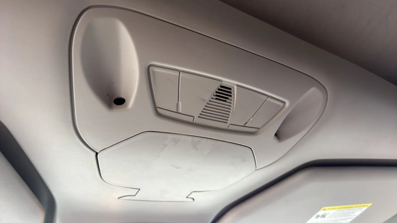 Ford Transit Connect photo 12