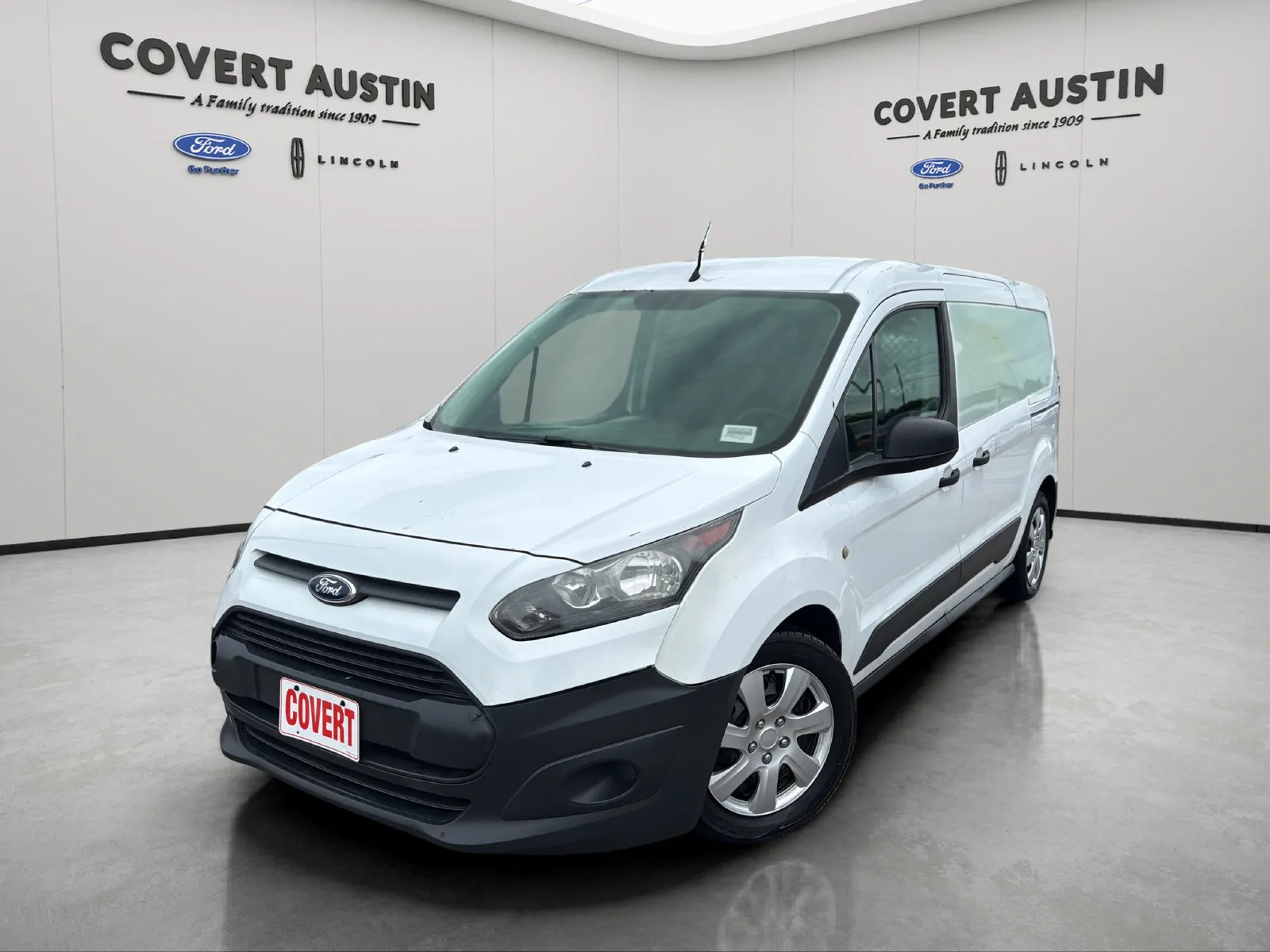White 2015 Ford Transit Connect XL for sale in Austin, TX
