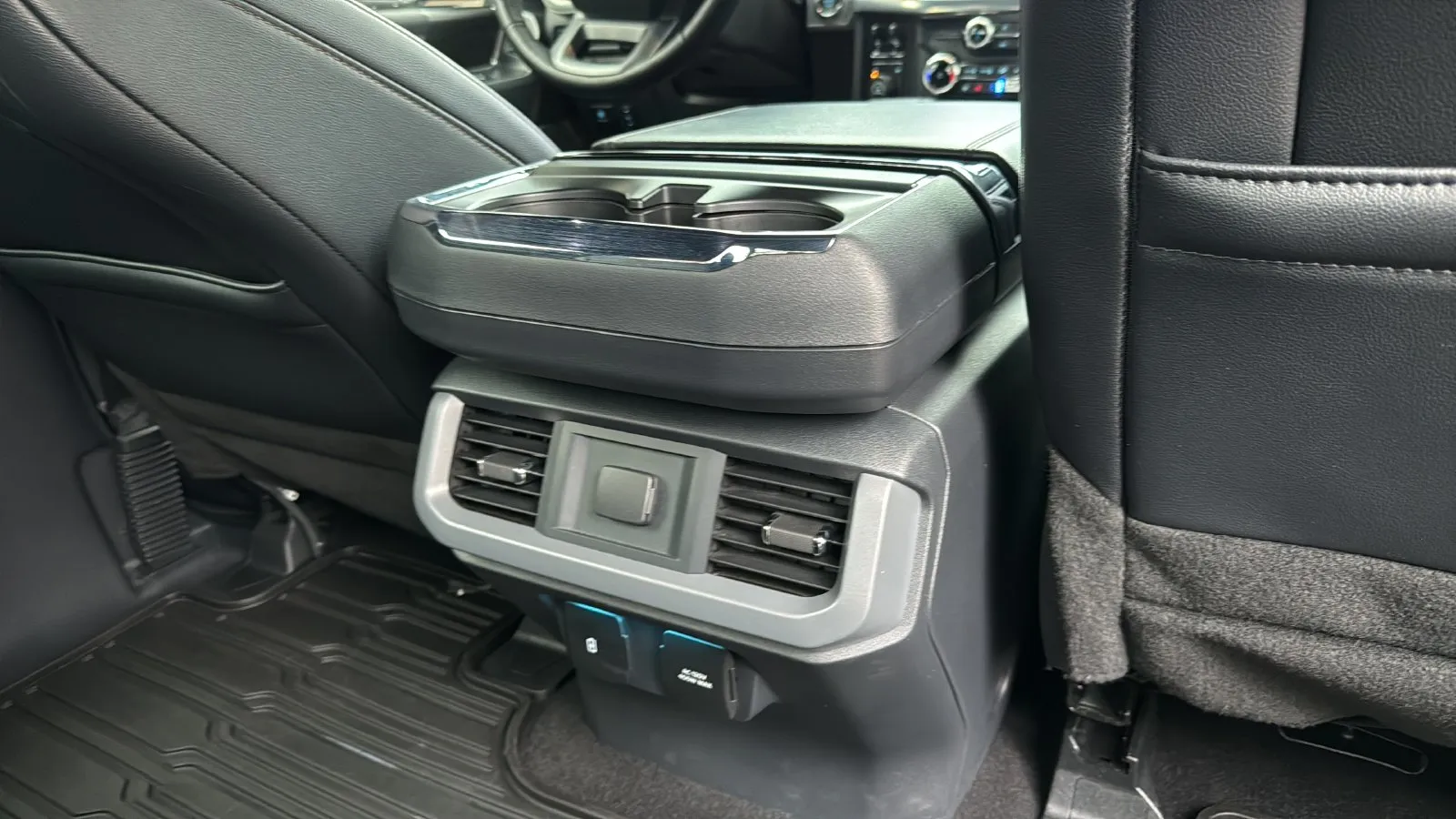 Ford F-150 photo 26