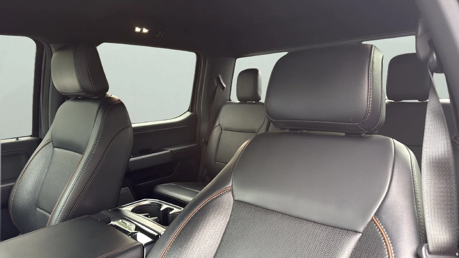 Ford F-150 photo 9